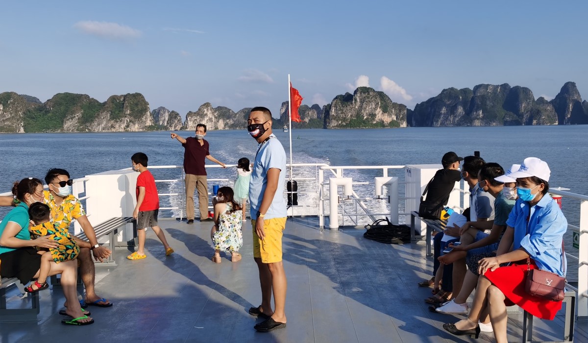 Dịch vụ du lịch Quảng Ninh được đón khách ngoại tỉnh